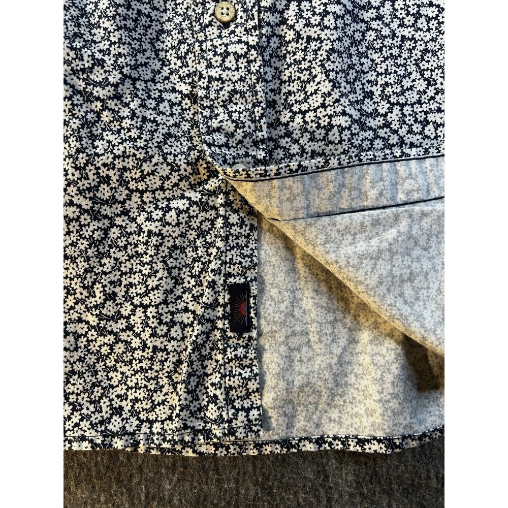 Faherty Brand Shirt Men’s Sz L Blue White Cotton Short Sleeve Floral Button Down - Picture 3 of 6